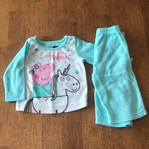 Peppa Pig pijamas 12M (A15)
